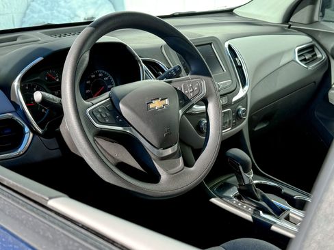 Certified 2022 Chevrolet Equinox LS image 10