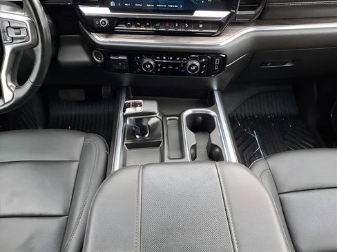 Used 2024 Chevrolet Silverado 1500 LTZ image 17