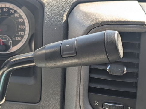 Used 2016 RAM 3500 Tradesman w/ Chrome Appearance Group image 27