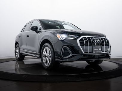 Certified 2025 Audi Q3 2.0T Premium Plus w/ Premium Plus Package