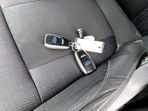 Used 2020 Subaru Ascent Premium w/ Convenience Package image 10