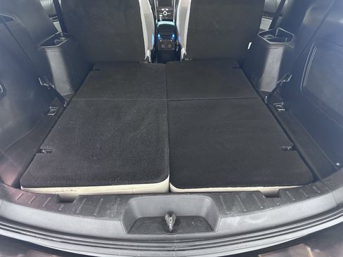 Used 2016 Ford Explorer Platinum AWD/4WD image 28