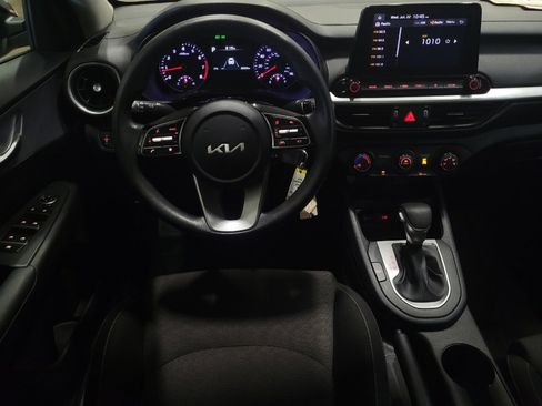 Used 2024 Kia Forte LXS FWD image 22