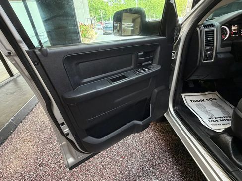 Used 2017 RAM 1500 Tradesman w/ Popular Equipment Group RWD image 12