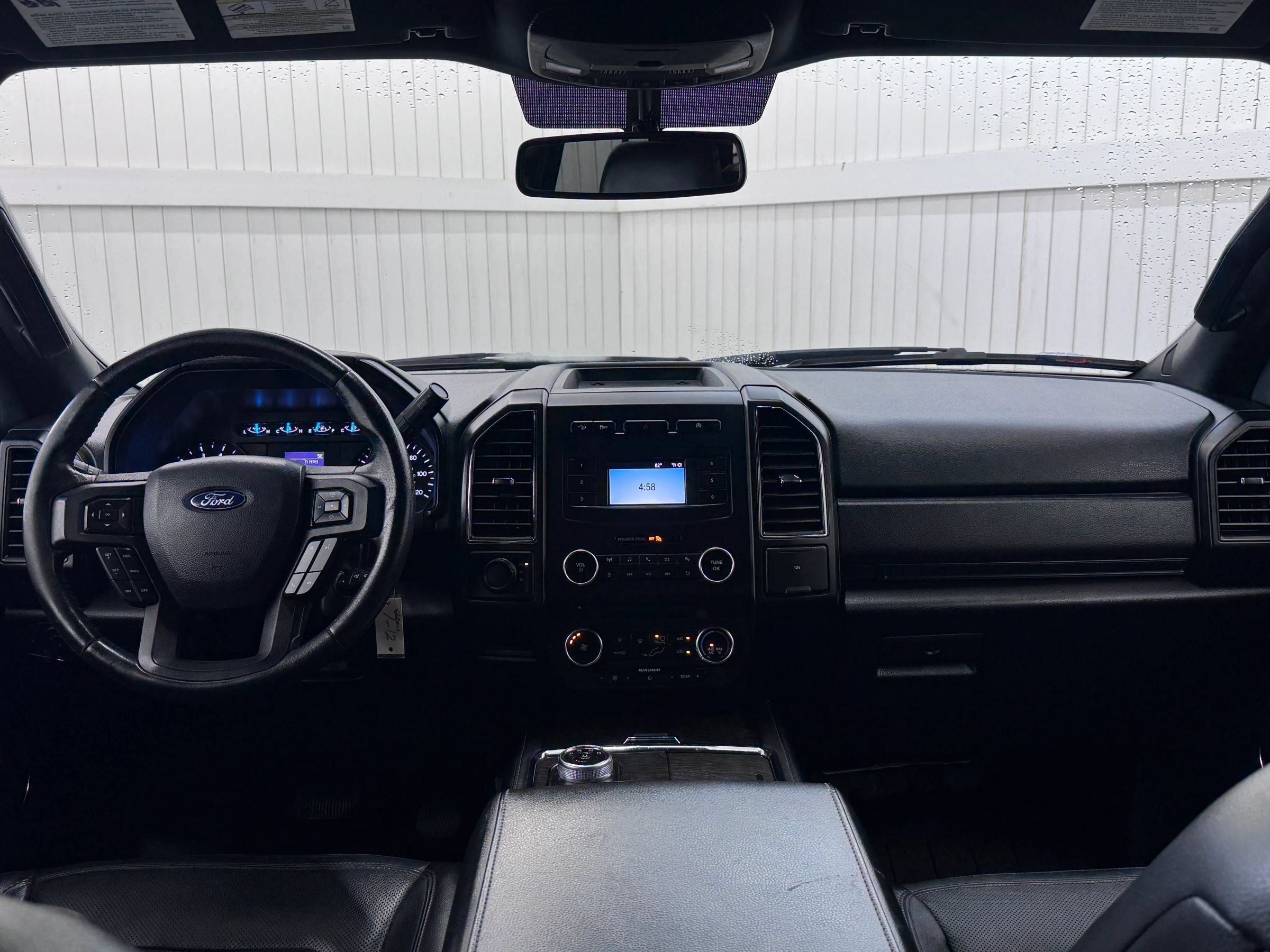 Used 2018 Ford Expedition XL AWD/4WD image 17