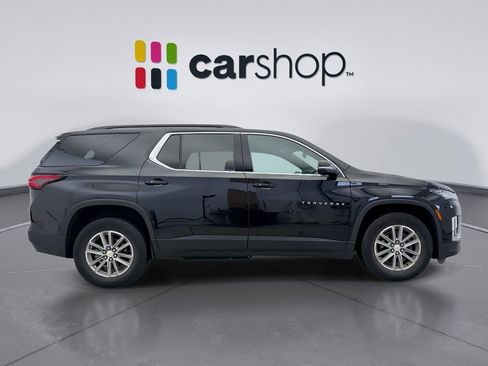 Used 2023 Chevrolet Traverse LT image 6
