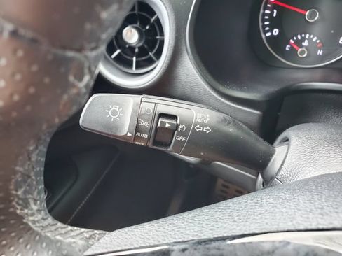 Used 2024 Kia Forte GT-Line FWD image 17