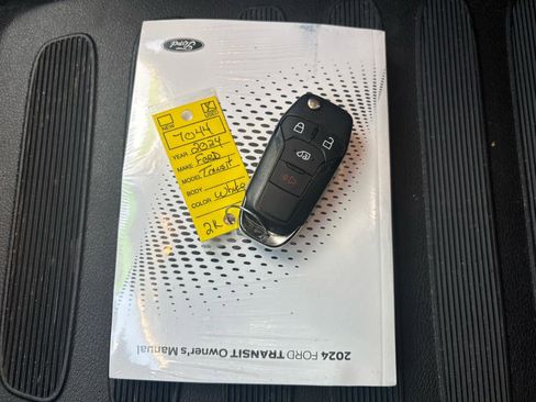 Used 2024 Ford Transit 250 Low Roof w/ Exterior Upgrade Package image 26