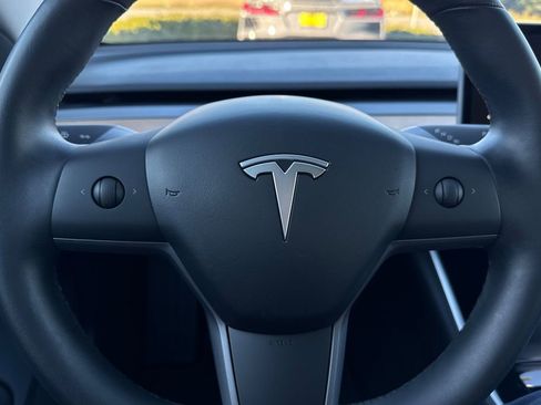 Used 2018 Tesla Model 3 Long Range image 22
