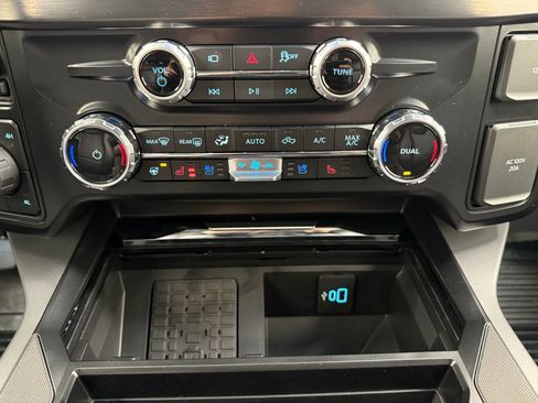 New 2026 Ford F350 Lariat w/ Black Appearance Package AWD/4WD image 33
