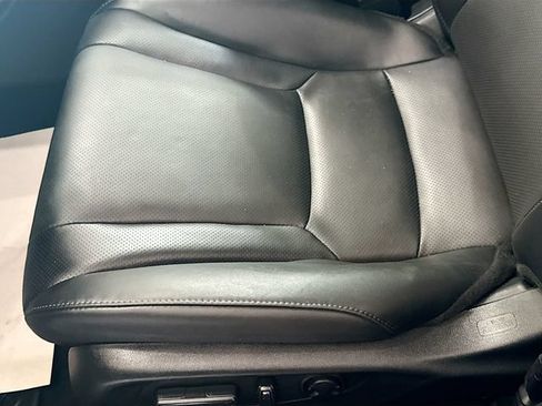 Used 2025 Honda Accord EX-L image 18