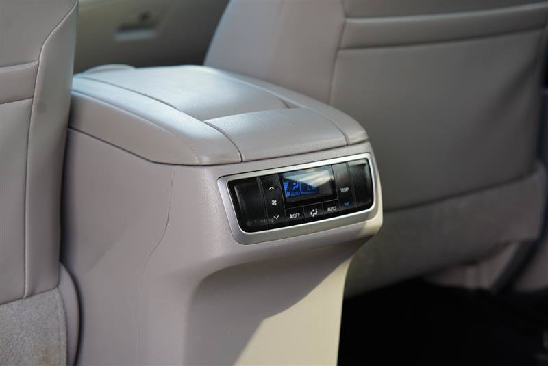 Used 2015 Toyota Highlander XLE FWD image 68