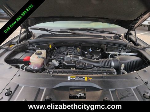 Used 2024 Jeep Grand Cherokee Limited w/ Trailer Tow Package AWD/4WD image 23