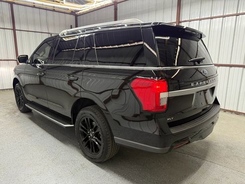 Used 2022 Ford Expedition XLT RWD image 4