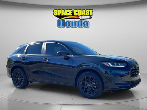 Used 2024 Honda HR-V Sport image 12