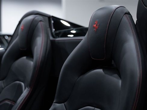 Used 2018 Ferrari 488 Spider RWD image 24