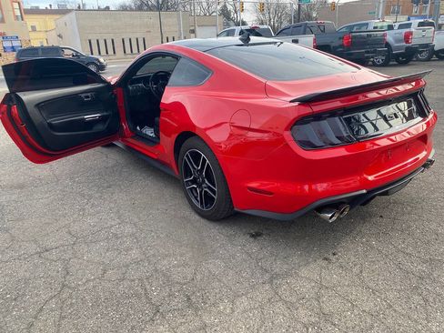 Used 2021 Ford Mustang GT image 14