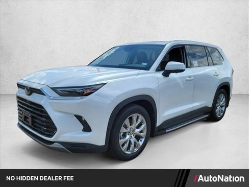 Used 2026 Toyota Grand Highlander FWD image 1