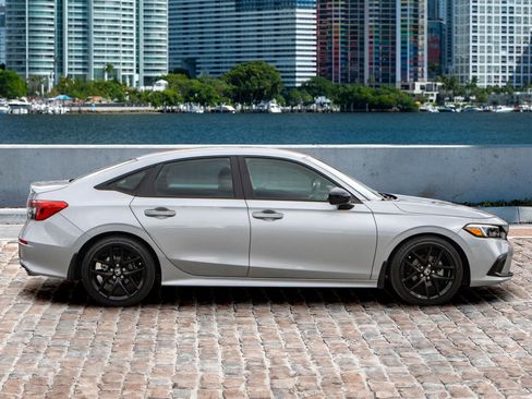 Certified 2024 Honda Civic Sport image 4