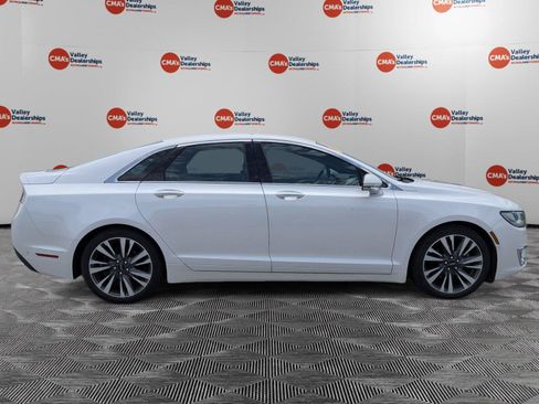 Used 2020 Lincoln MKZ Reserve FWD image 4
