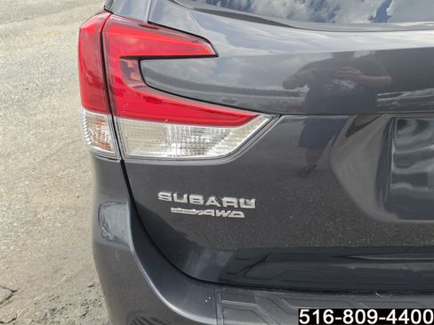 Used 2023 Subaru Forester Premium AWD/4WD image 39