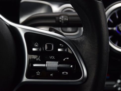 Certified 2022 Mercedes-Benz GLB 250 image 24