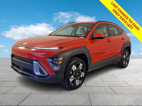 Certified 2025 Hyundai Kona SEL AWD/4WD image 4