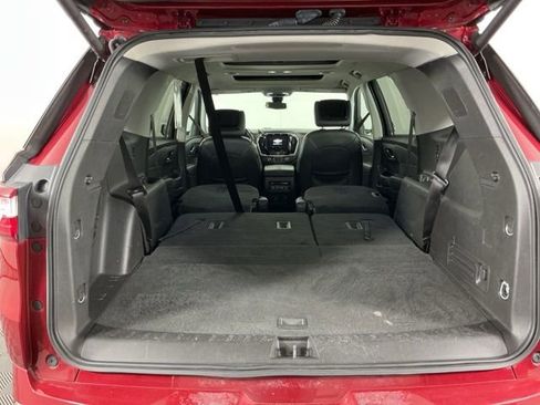 Used 2019 Chevrolet Traverse Premier AWD/4WD image 32