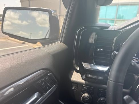 Used 2025 Chevrolet Silverado 1500 LTZ w/ LTZ Premium Package AWD/4WD image 19