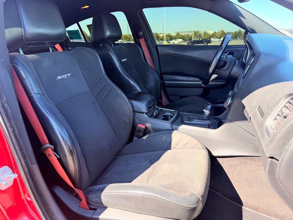 Used 2016 Dodge Charger SRT w/ Technology Group RWD image 11