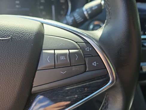 Used 2021 Cadillac XT5 Premium Luxury AWD/4WD image 19