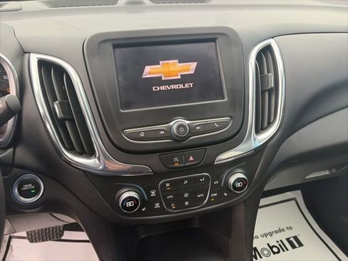 Used 2022 Chevrolet Equinox LT image 16