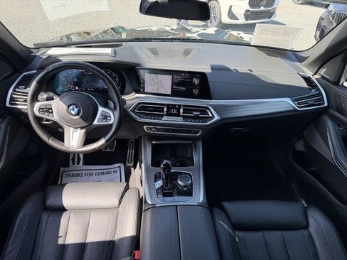 Certified 2022 BMW X5 M50i AWD/4WD image 19