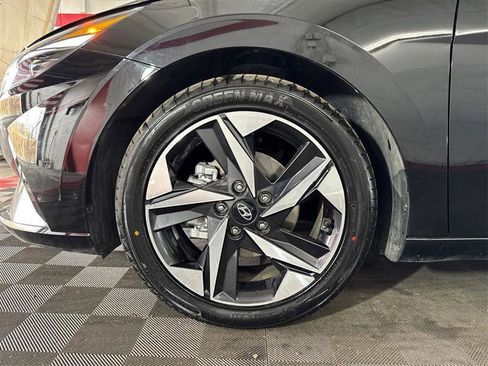 Used 2021 Hyundai Elantra Limited w/ Cargo Package image 29