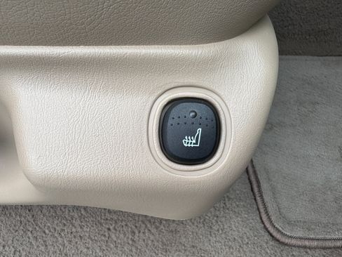 Used 2001 Ford F350 Lariat image 65