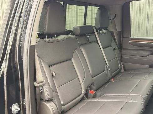 Used 2025 GMC Sierra 3500 Denali w/ Denali Reserve Package image 42