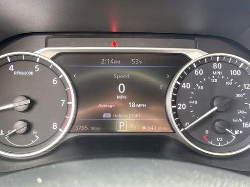 Certified 2024 Nissan Sentra SR image 29