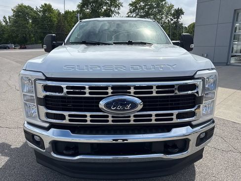 Used 2024 Ford F250 XLT AWD/4WD image 14