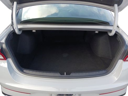 Used 2023 Kia K5 GT-Line image 13