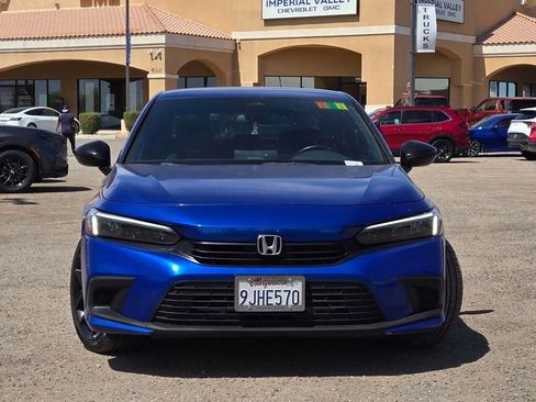 Used 2024 Honda Civic Sport image 2