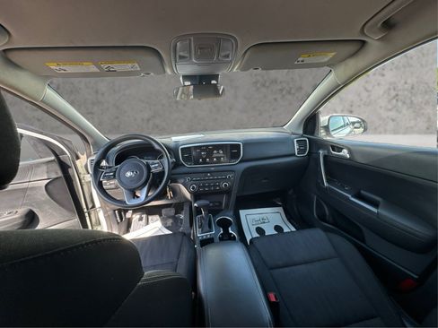 Used 2021 Kia Sportage LX AWD/4WD image 32