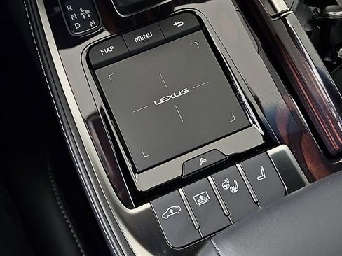 Used 2022 Lexus LS 500 AWD w/ Luxury Package image 30