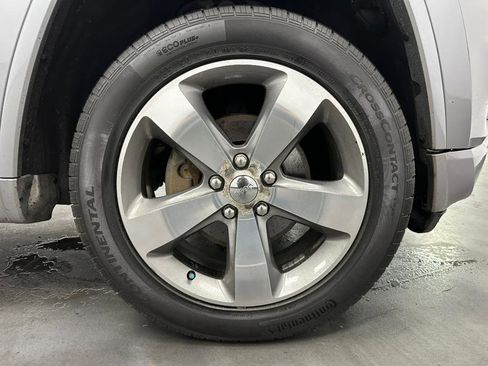 Used 2014 Jeep Grand Cherokee Overland image 65