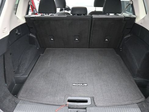 Used 2021 Nissan Rogue S AWD/4WD image 14