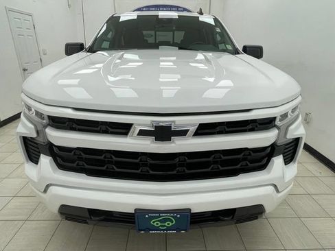 Used 2023 Chevrolet Silverado 1500 RST w/ Convenience Package II AWD/4WD image 17