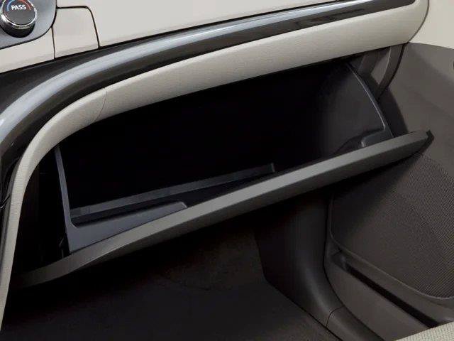 Used 2012 Toyota Sienna LE FWD image 42
