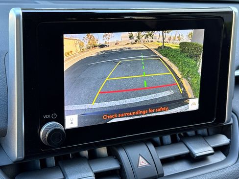 Used 2024 Toyota RAV4 XLE image 22