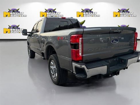 Used 2024 Ford F250 Lariat w/ Lariat Ultimate Package image 7
