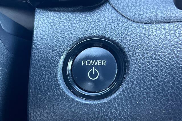 Certified 2025 Toyota Camry SE FWD image 23