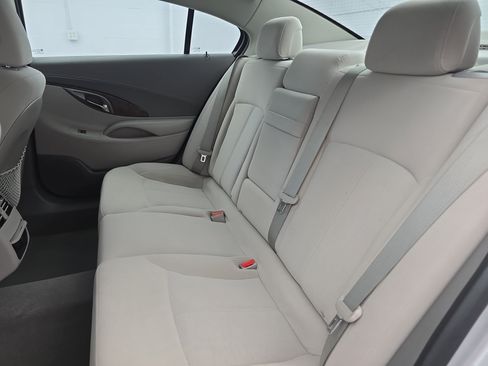 Used 2013 Buick LaCrosse FWD image 13